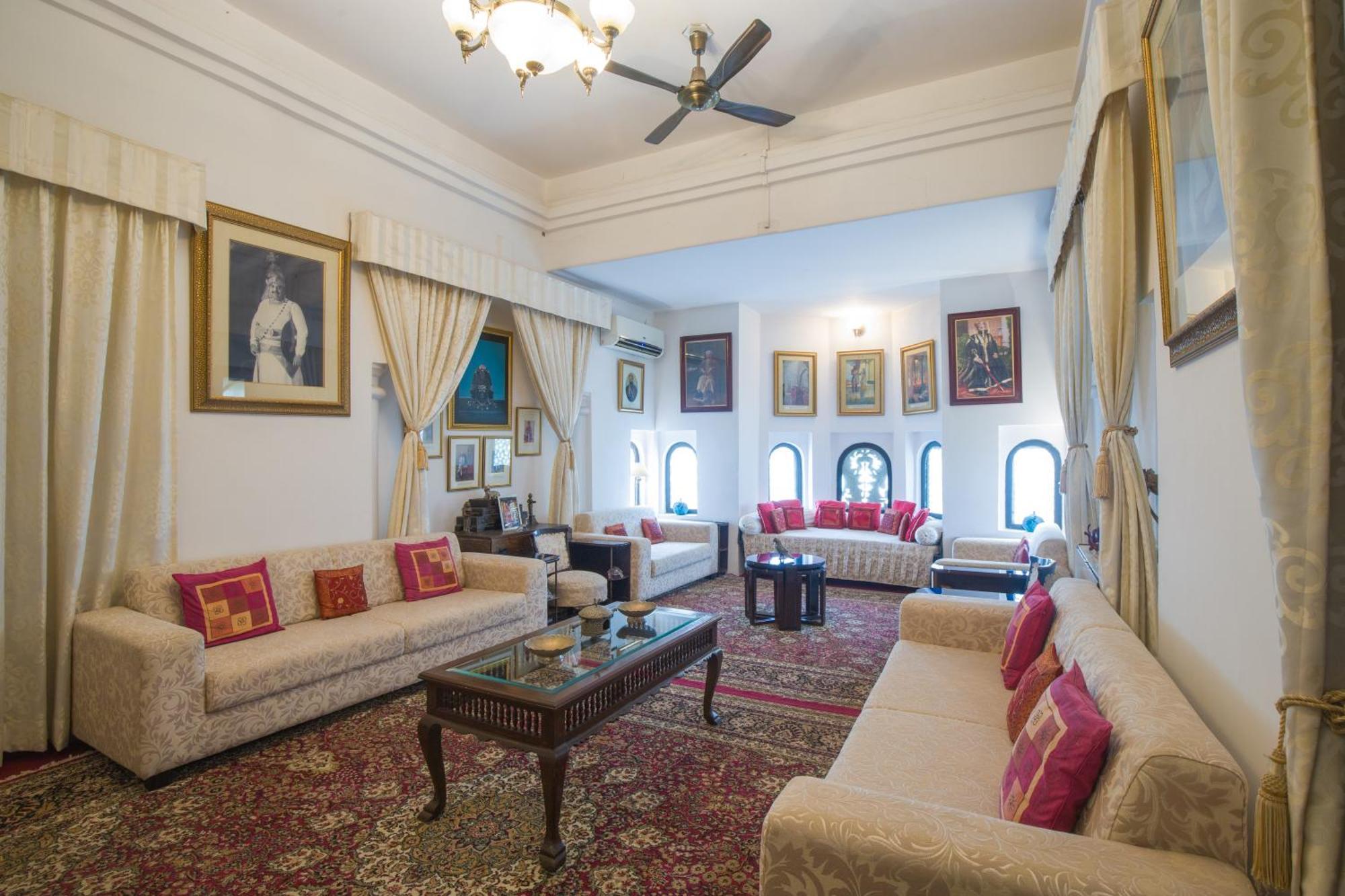 Bedla House- Boutique Heritage Homestay 烏代浦 外观 照片